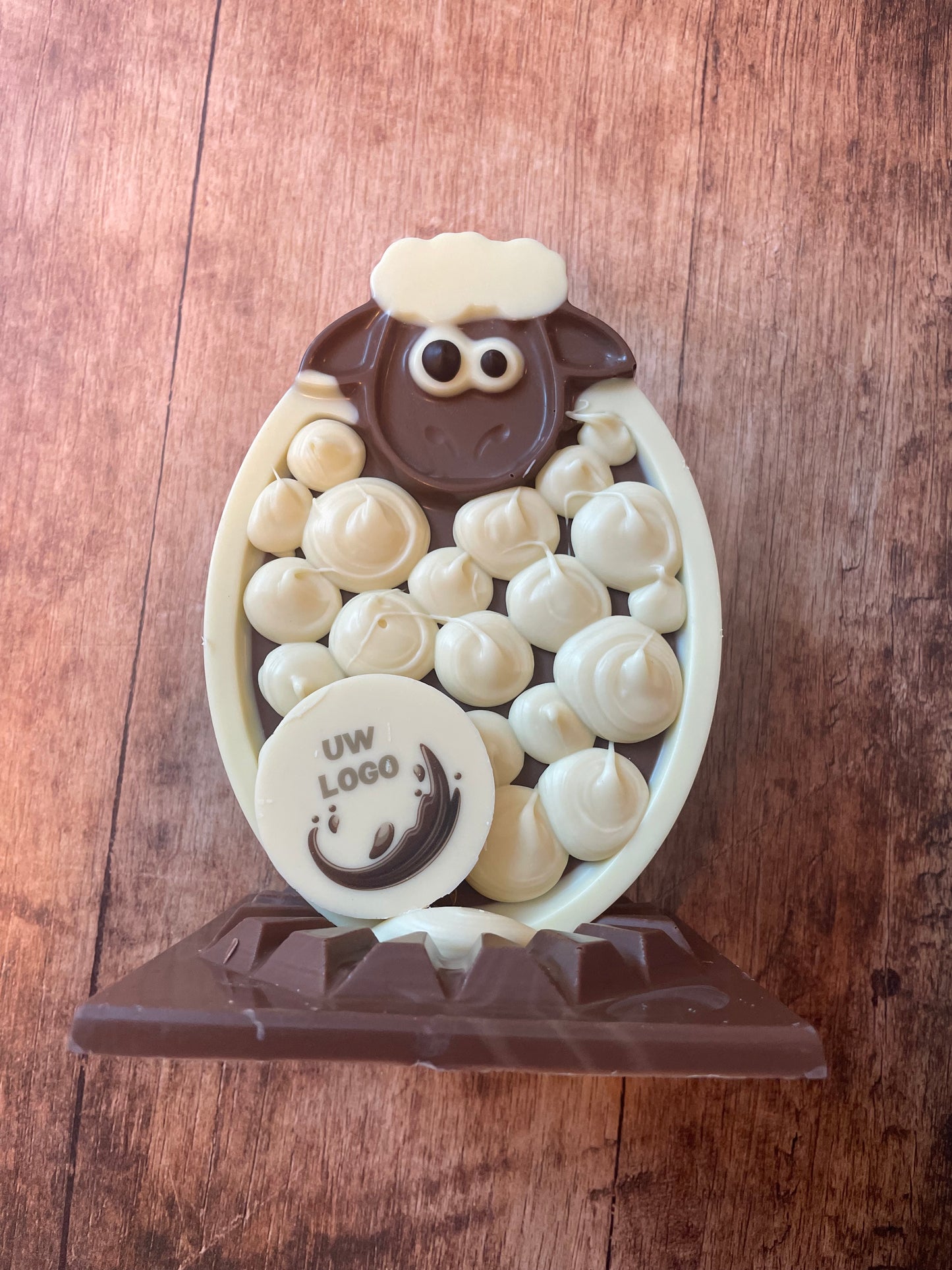 Chocolade Schaap op voet (optioneel met logo)