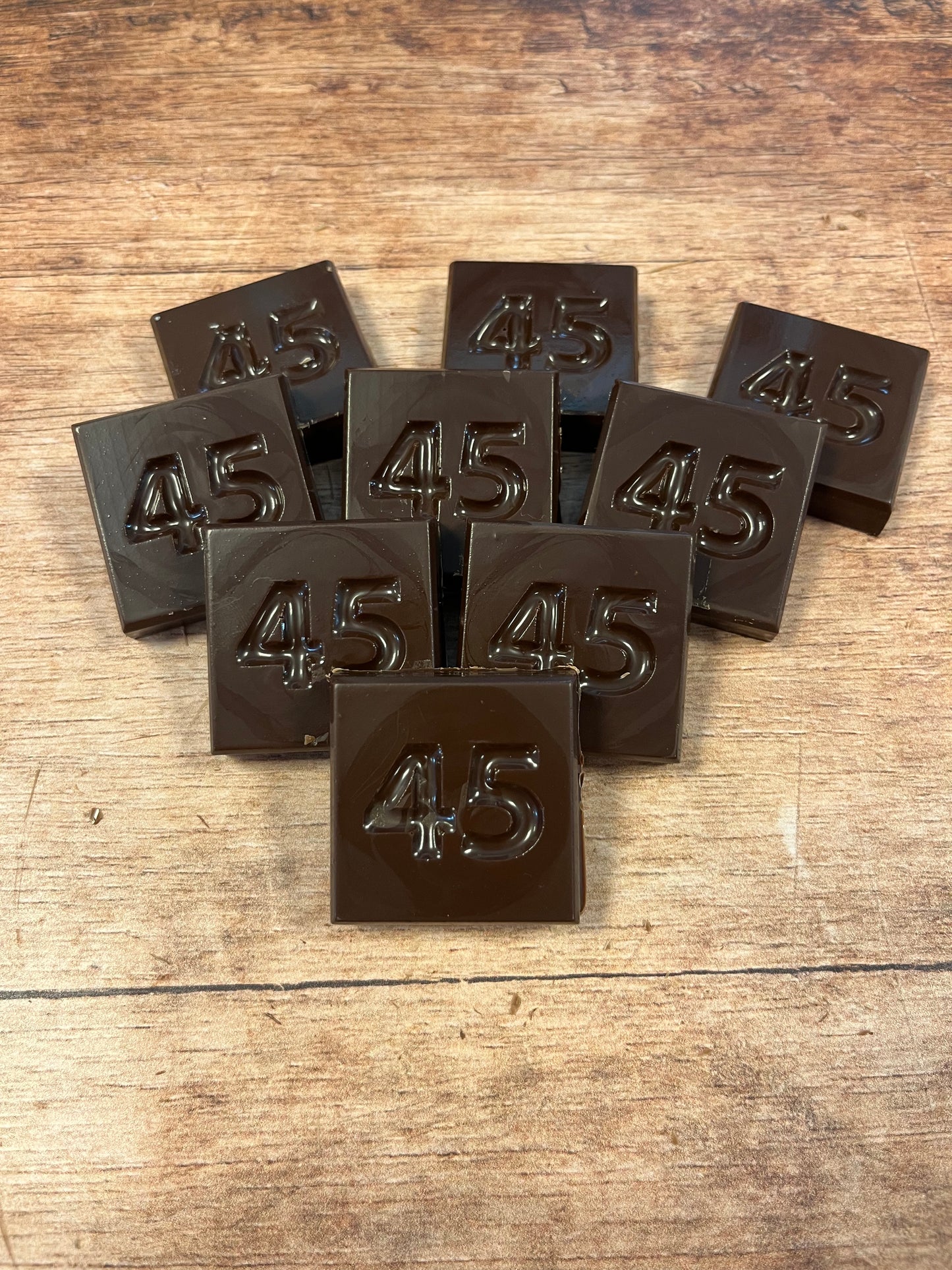 45 jaar / cijfer chocolaatjes 32 stuks