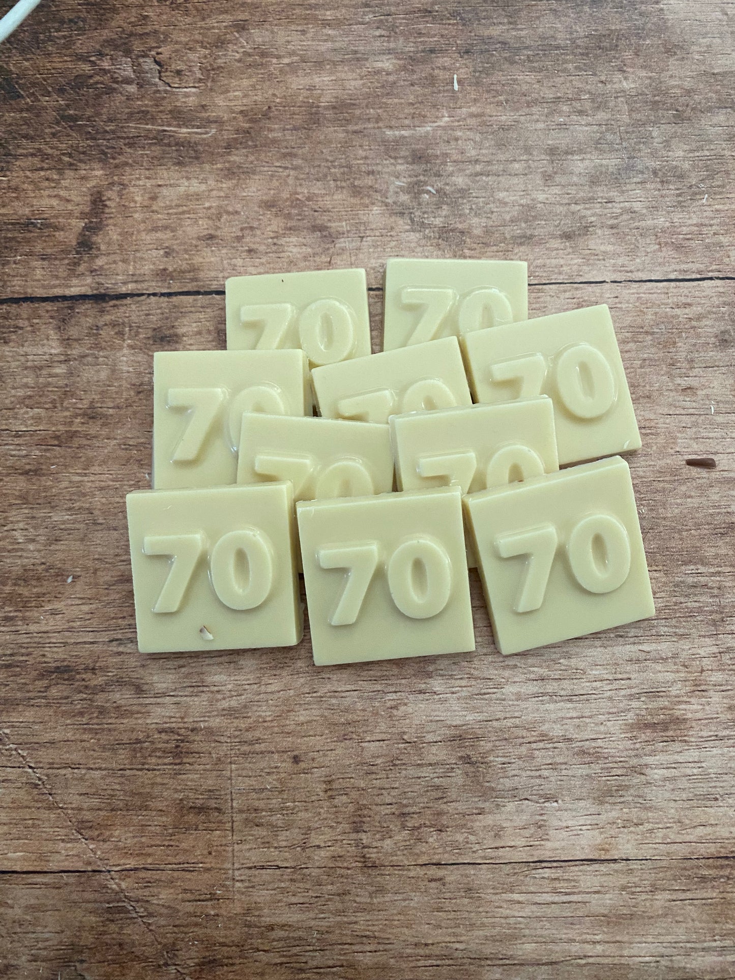 70 jaar / cijfer chocolaatjes 32 stuks