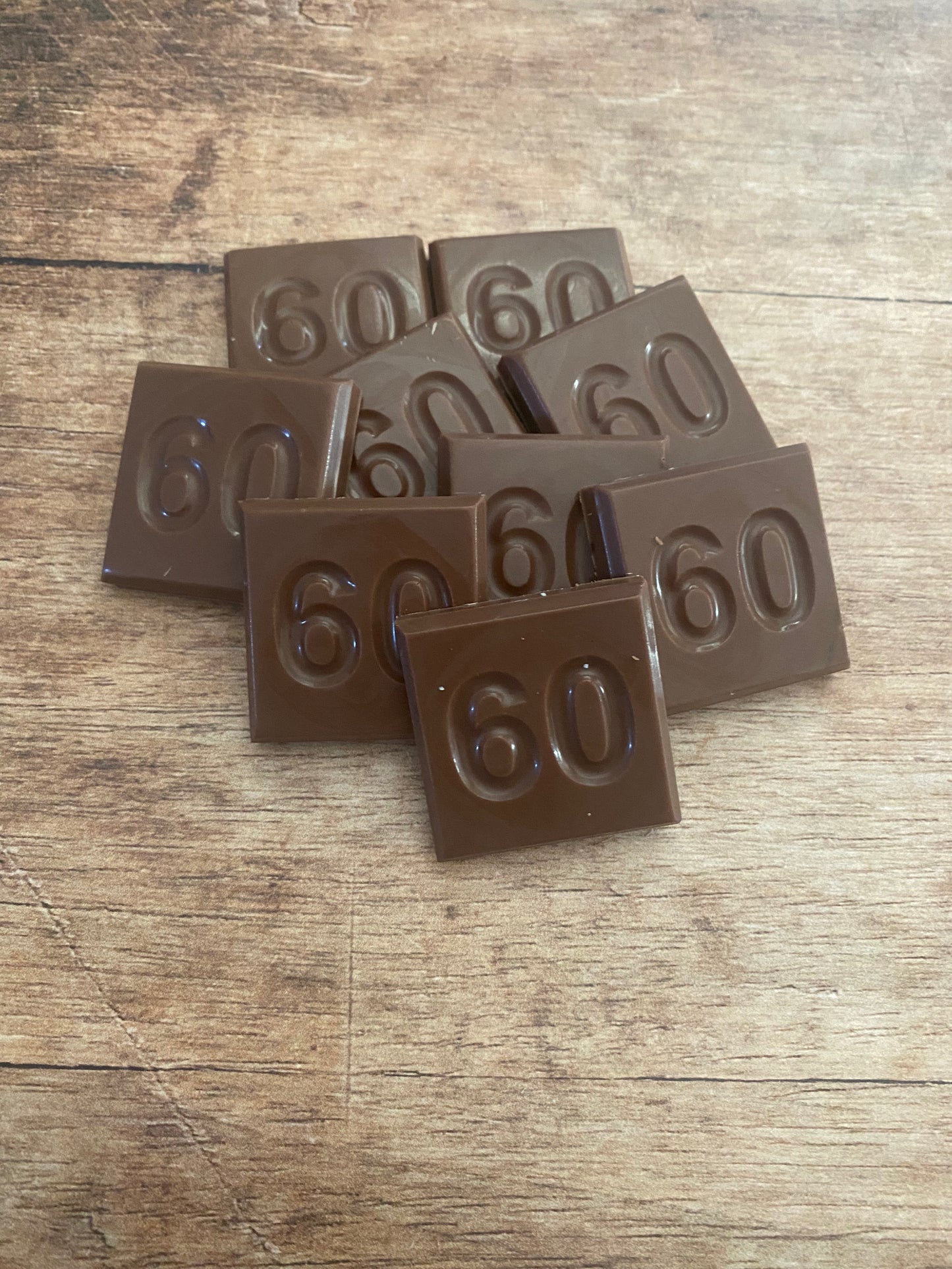 60 jaar / cijfer chocolaatjes 32 stuks