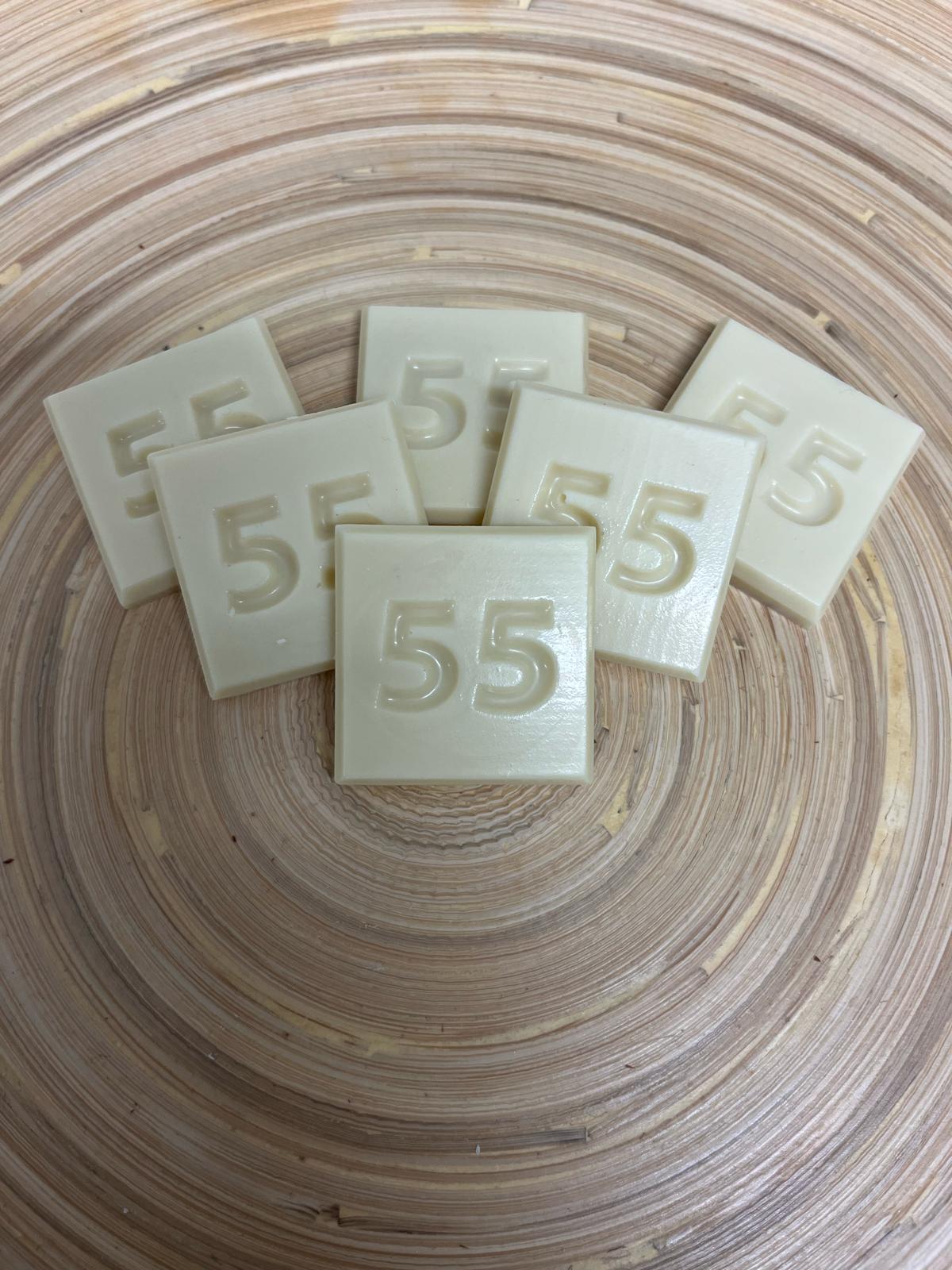 55 jaar / cijfer chocolaatjes 32 stuks