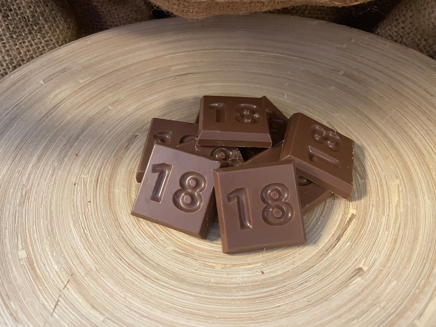 18 jaar / cijfer chocolaatjes 32 stuks